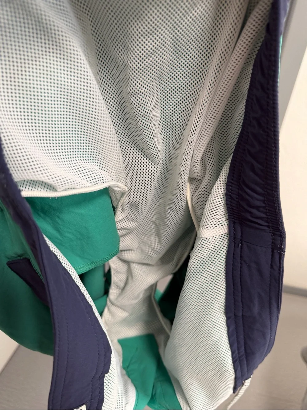 J.Crew Men’s Green Swim Trunks Board Shorts Size 35 Mesh Lined